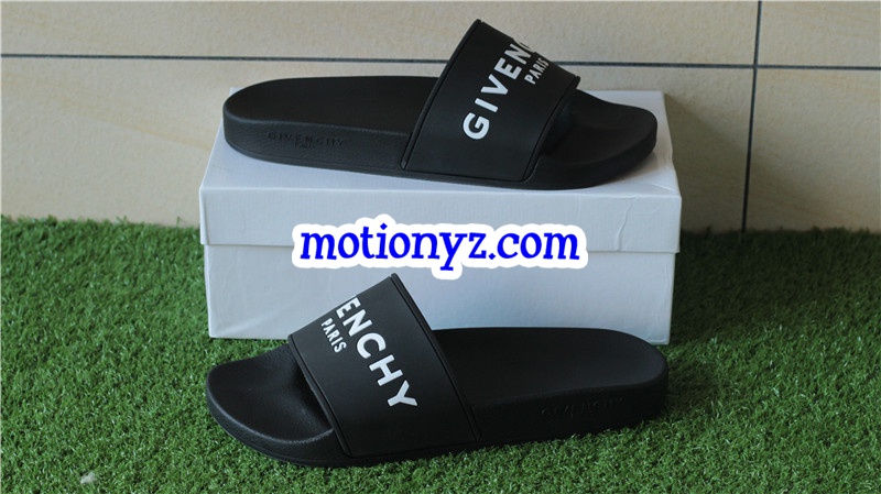 Givenchy Slide Black